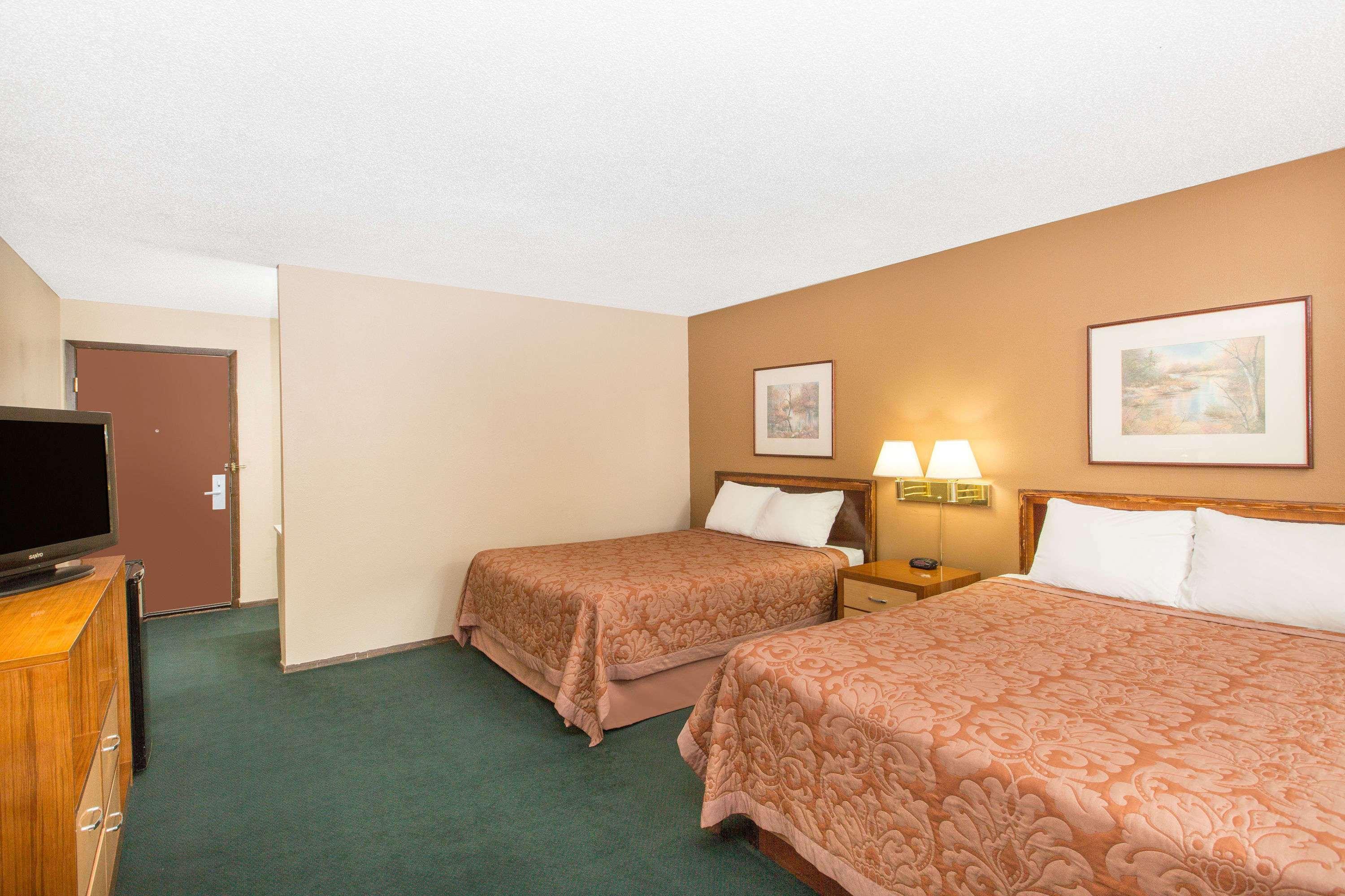 Travelodge Denison Екстериор снимка